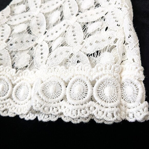 A New Day Lace Top w/Flared Long Sleeves Size Med NWT - Picture 6 of 10